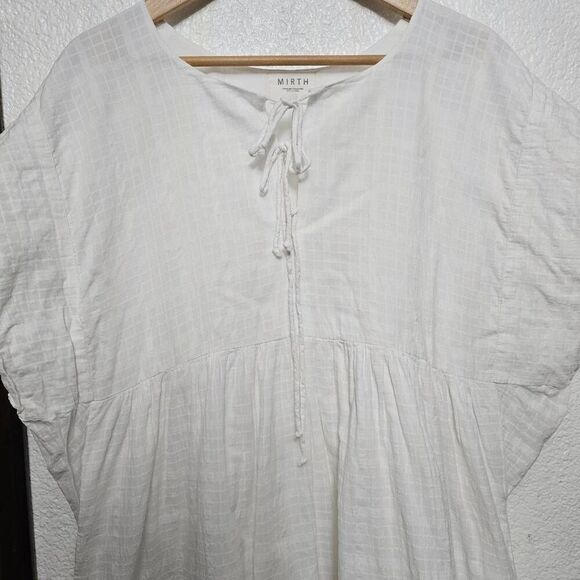 Mirth Sonoma dress box weave  in white - Picture 2 of 10